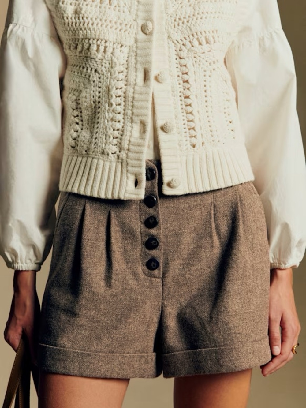 SOLD NWT Sézane Wallace Shorts in Taupe Size 2/34 - Picture 2 of 8